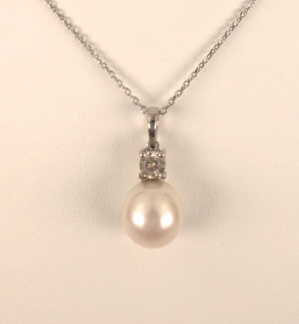 Pearl with Cubic Zirconia Pendant in Sterling Silver Chain - Image 3